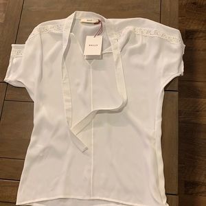 Bally shirt size 4 or small new with tags